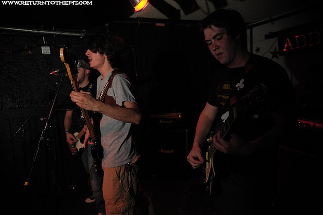 [the caulfields on May 7, 2008 at Abbey Lounge (Somerville, MA)]