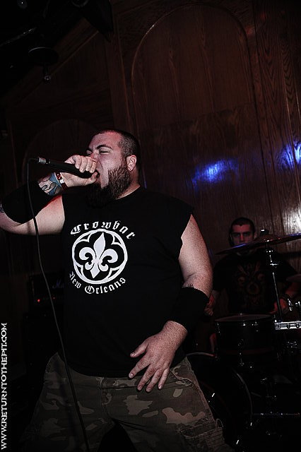 [the destro on Apr 17, 2009 at Chasers - Thirdstage (Worcester, MA)]