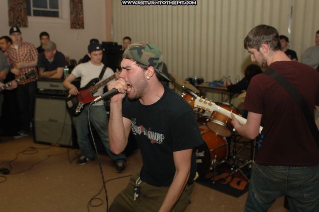 [the lockout on Apr 7, 2006 at Wilmington United Methodist Church (Wilmington, MA)]