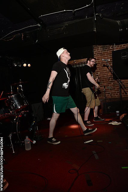 [the nasty on May 19, 2013 at Dover Brickhouse (Dover, NH)]