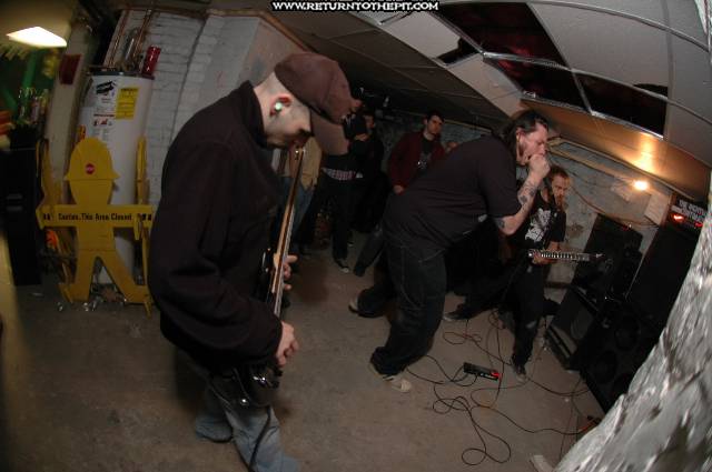 [the nightmare continues on Apr 29, 2005 at the Library (Allston, Ma)]