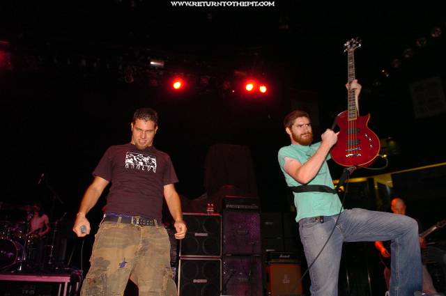 [the red chord on Jun 25, 2005 at Tsongas Arena (Lowell, Ma)]