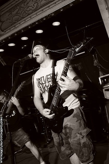 [the summoned on Aug 20, 2009 at Ralph's (Worcester, MA)]