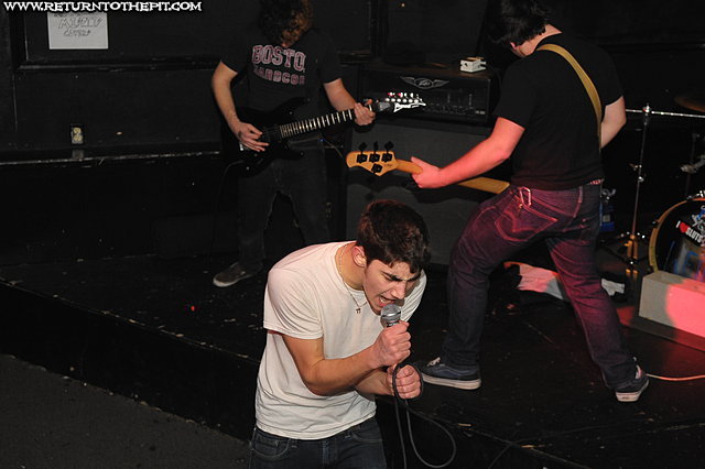 [think again on Mar 16, 2008 at Welfare Records (Haverhill, MA)]