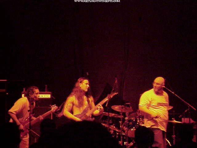 [torn asunder on May 6, 2000 at The Palladium (Worcester, MA)]