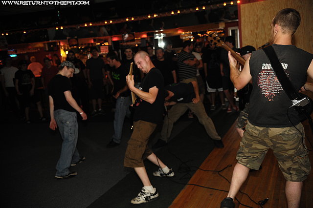 [written in remains on Jun 3, 2008 at Rocko's (Manchester, NH)]